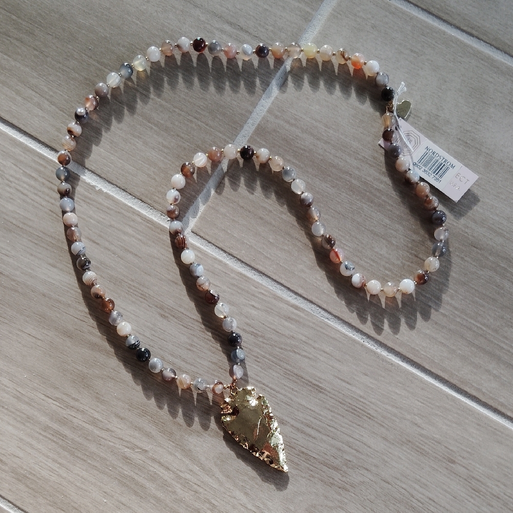 Nordstrom Multicolor Stone Beaded Necklace with Gold Tone Arrowhead Pendant - Picture 3 of 6